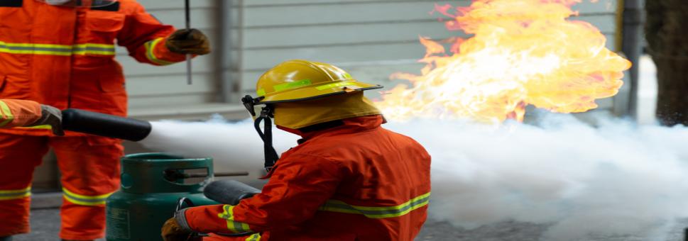 إعداد التقارير استشارية لأعمال الحريق والحماية المدنية